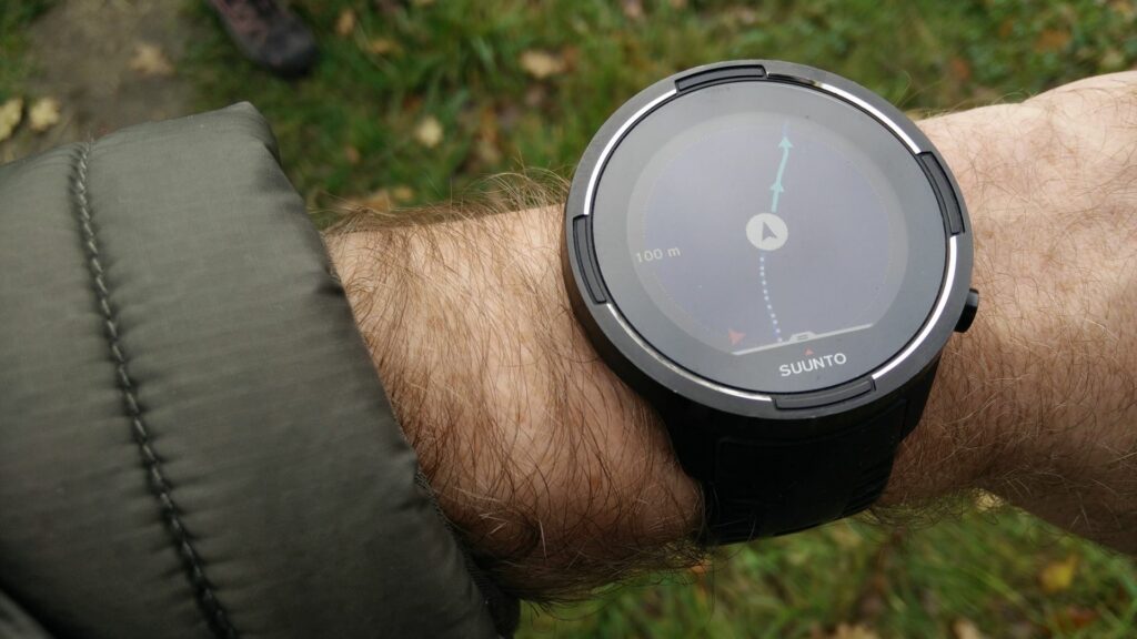 Hiking watches with GPS help you with the navigation 