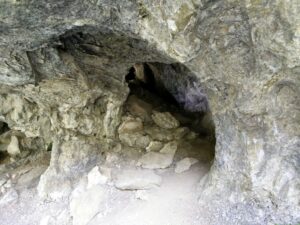 Glymur Trail Cave