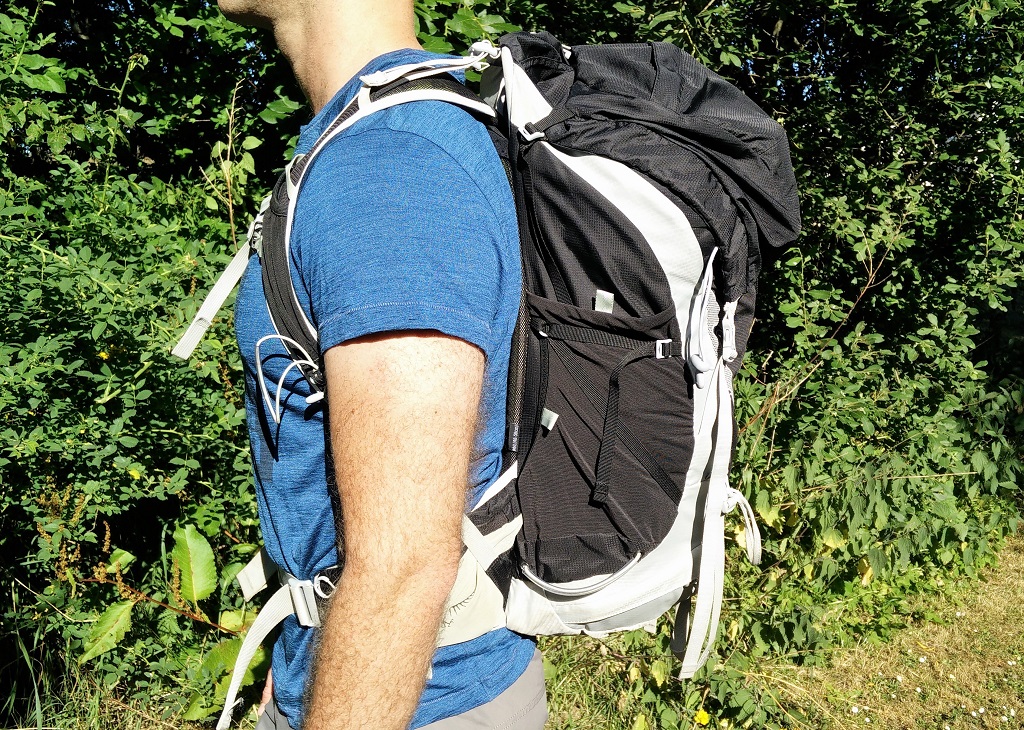 How to fit a backpack: Shoulder straps, hipbelt and more - Best Hiking
