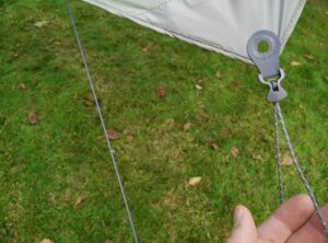 Kammok Mantis Hammock Tent - All cords feature such fastening mechanism which is really easy to use