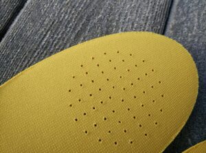 Tread Labs Dash Insole: Ventilation holes for better breathability