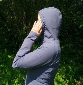CimAlp Cedera Softshell Jacket - Articulated hood, shoulders and sleeves