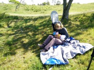 Hiking with a baby - breastfeeding on the go