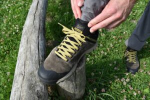 Danner Trail 2650 GTX Shoes: Sturdy laces