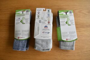Thorlos Hiking Socks: Packaging