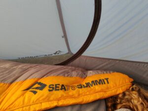 Sleeping Bags vs Quilts